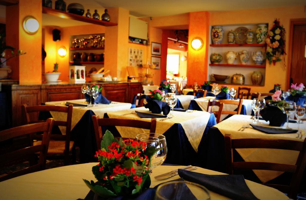 Hotel Bucaneve Bardonecchia Eksteriør billede