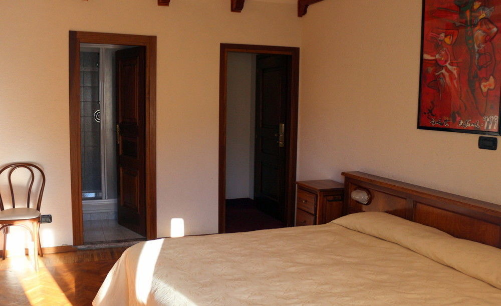 Hotel Bucaneve Bardonecchia Eksteriør billede