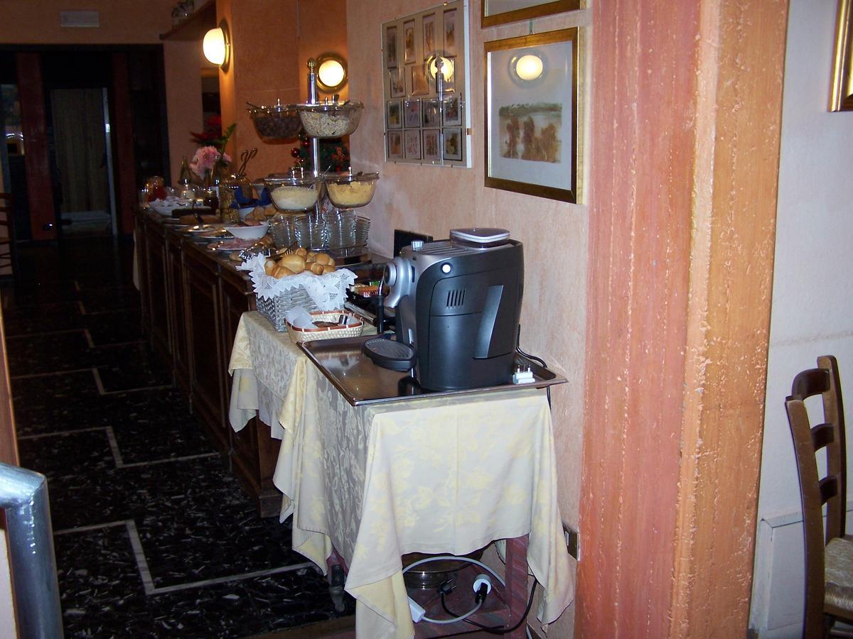 Hotel Bucaneve Bardonecchia Eksteriør billede